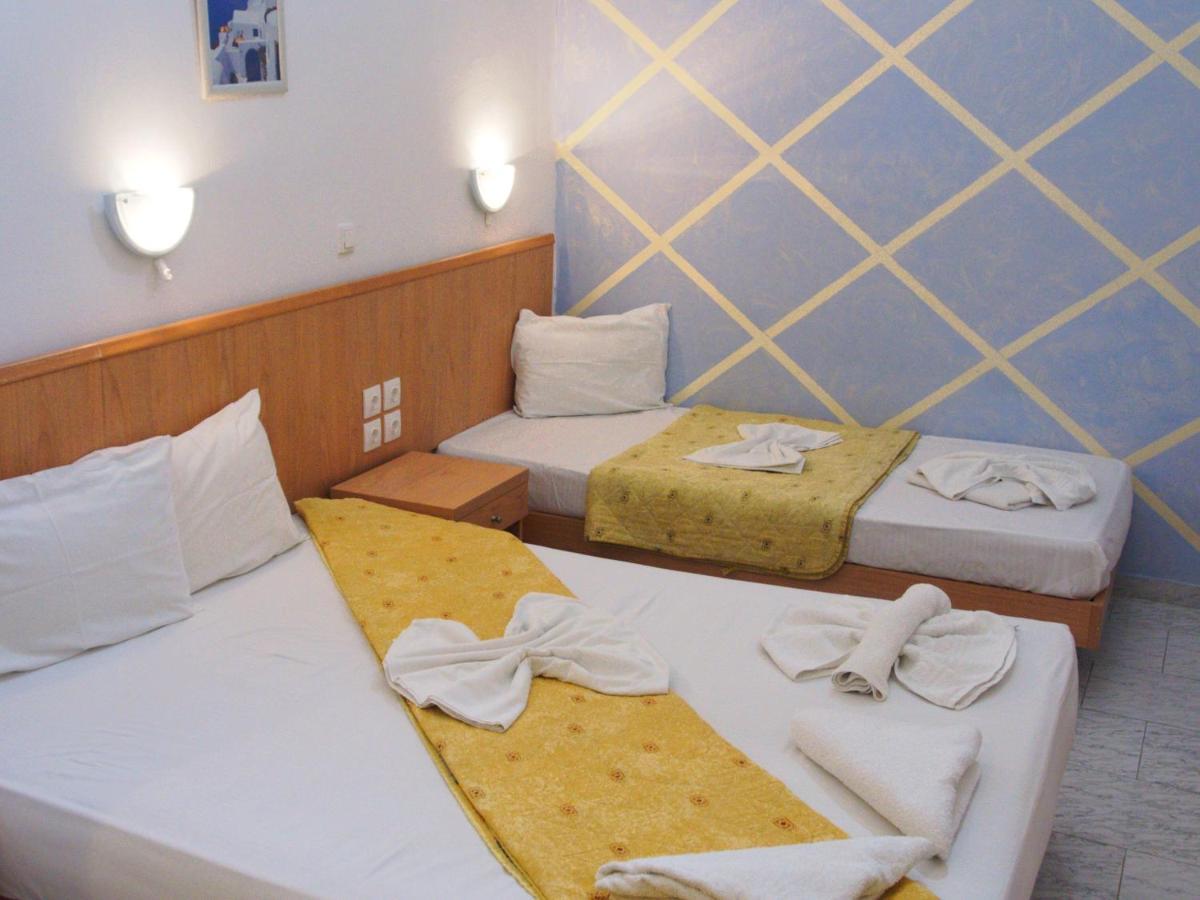 Markos Hotel apartamentowy Perissa (Santorini)