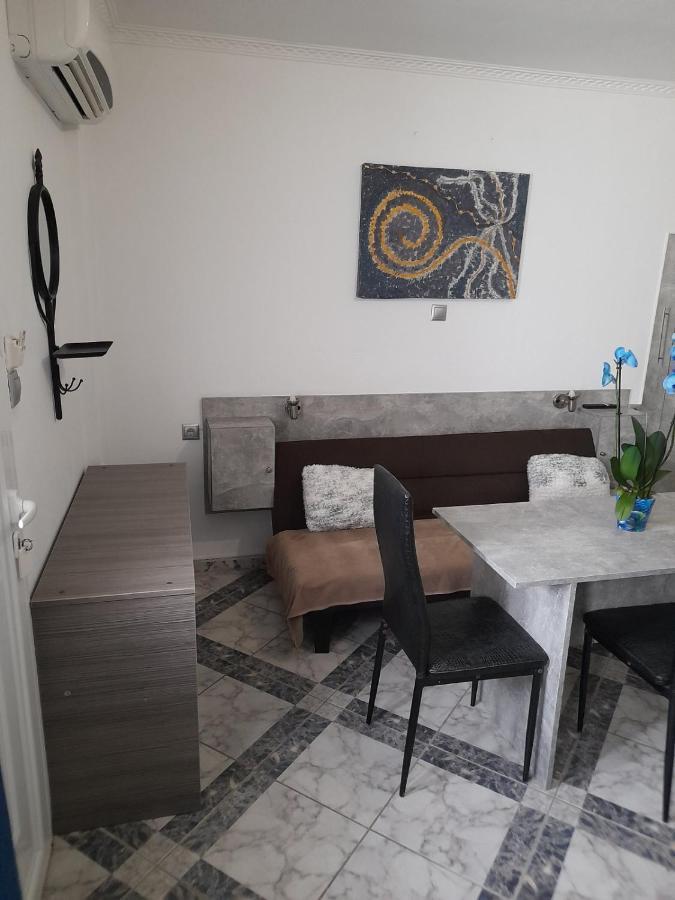 Hotel apartamentowy Markos 2*